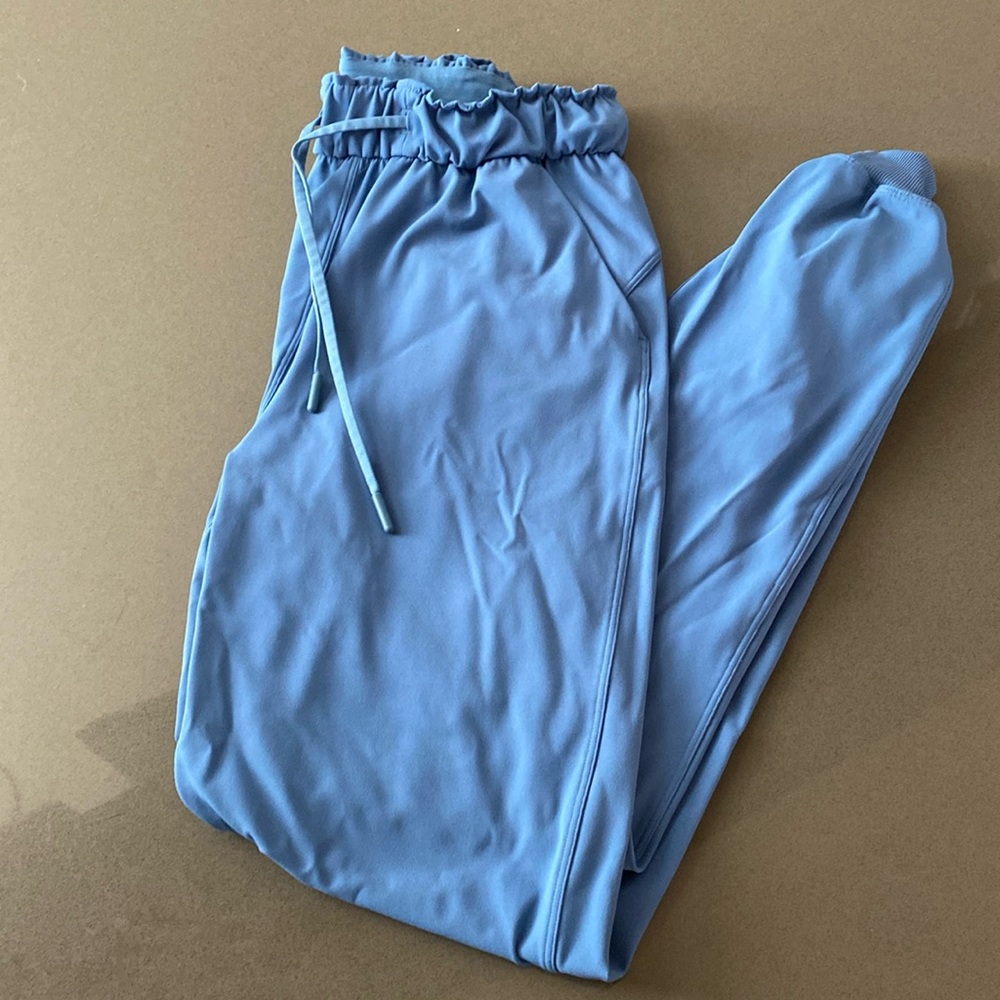 Lululemon Joggers, size 2